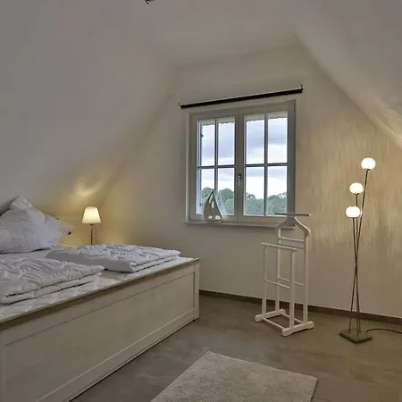 With 3 Bedrooms Ferienhaus Boiensdorf
